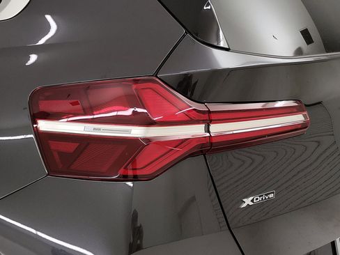 New 2026 BMW X3 xDrive30 w/ Premium Package image 8