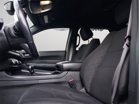 Used 2022 Dodge Durango GT image 7