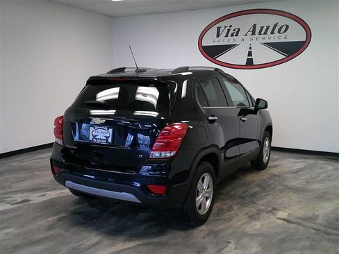 Used 2019 Chevrolet Trax LT w/ LT Convenience Package image 7