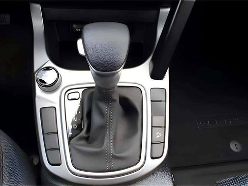 New 2026 Kia Seltos LX image 42