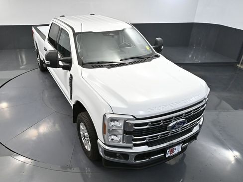 Used 2024 Ford F350 XLT w/ FX4 Off-Road Package image 55