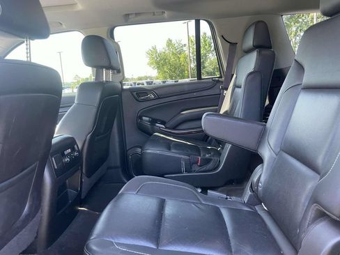 Used 2016 GMC Yukon SLT w/ Premium Edition AWD/4WD image 12
