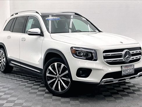 Used 2022 Mercedes-Benz GLB 250 image 35