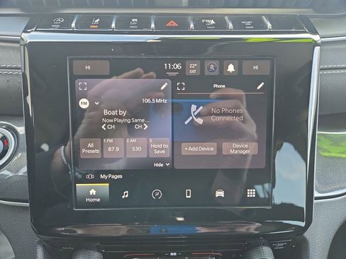 Used 2023 Jeep Grand Cherokee L Laredo image 23