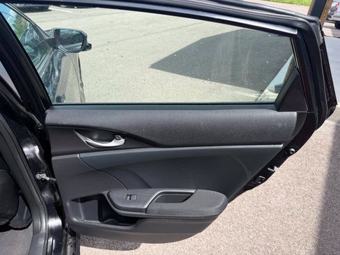 Used 2017 Honda Civic EX image 15