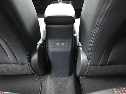 New 2026 Nissan Kicks SR w/ Cold Weather Package FWD image 23