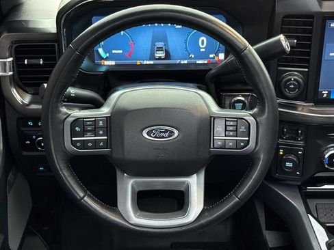 Used 2024 Ford F350 Lariat w/ Lariat Ultimate Package AWD/4WD image 14