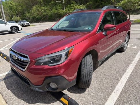Used 2018 Subaru Outback 2.5i Limited AWD/4WD image 1