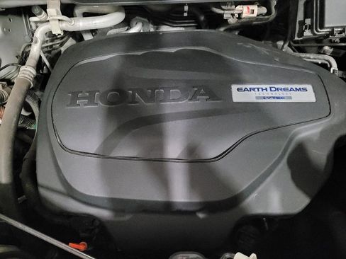 Used 2019 Honda Pilot LX image 30