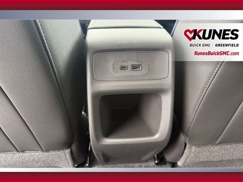 New 2026 Buick Envista Sport Touring w/ Convenience I Package FWD image 32