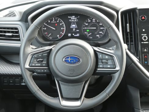 Certified 2025 Subaru Ascent Premium AWD/4WD image 17