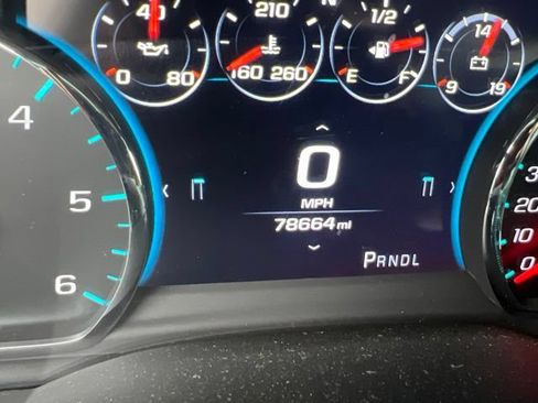 Used 2018 Chevrolet Tahoe Premier AWD/4WD image 12
