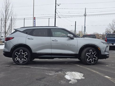 Certified 2023 Chevrolet Blazer RS w/ Driver Confidence II Package image 29