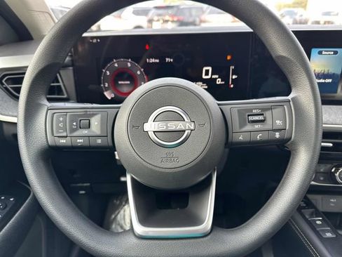 New 2025 Nissan Kicks SV w/ SV Premium Package image 20