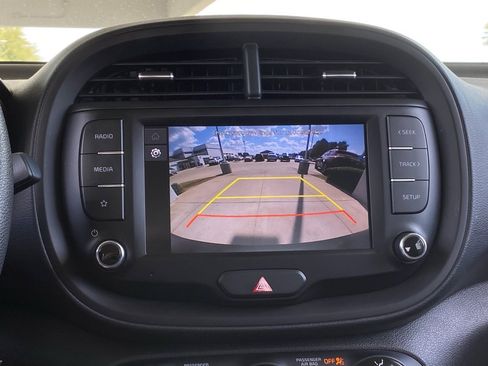 Used 2024 Kia Soul LX w/ Option Group 015 image 6