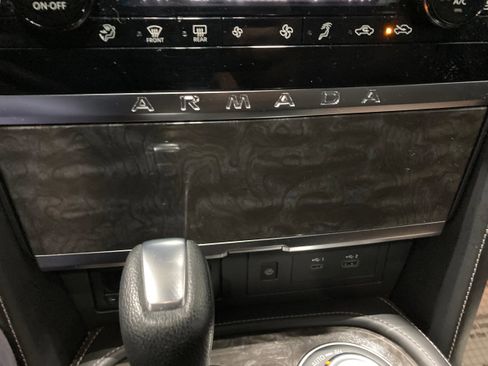 Used 2022 Nissan Armada Platinum w/ Captain's Chairs Package image 39