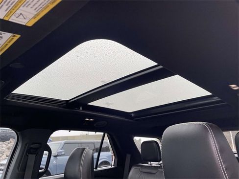 Certified 2023 Ford Explorer ST w/ Equipment Group 401A image 20