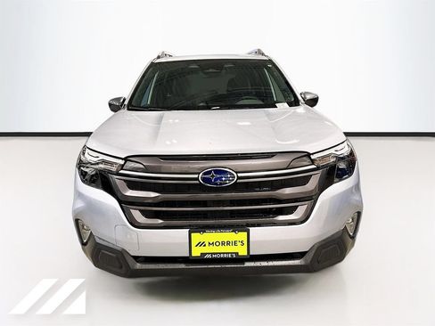 Used 2026 Subaru Forester Premium AWD/4WD image 2