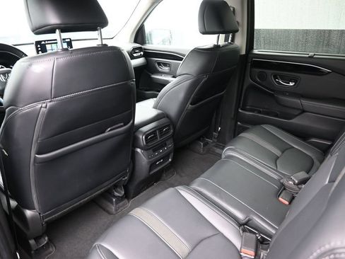 Certified 2023 Honda Pilot EX-L image 12