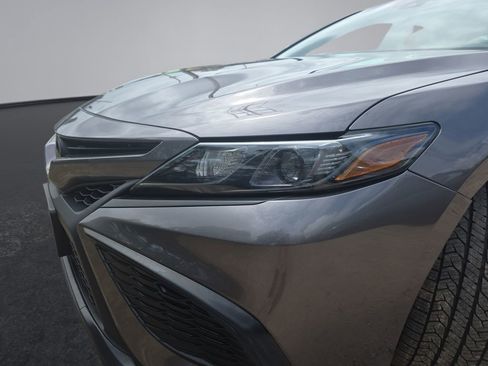 Used 2023 Toyota Camry SE image 40