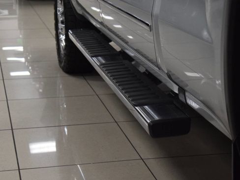 Used 2019 GMC Sierra 2500 Denali w/ Duramax Plus Package image 18