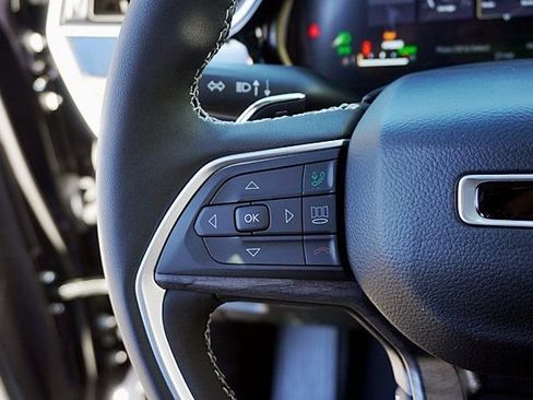 New 2023 Jeep Grand Cherokee 4WD 4xe image 43