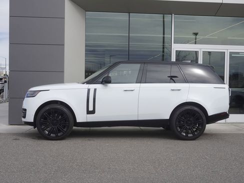 New 2026 Land Rover Range Rover SE AWD/4WD image 8