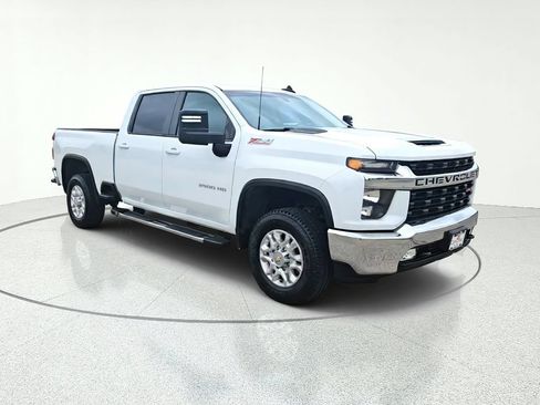 Used 2023 Chevrolet Silverado 2500 LT w/ Convenience Package AWD/4WD image 2