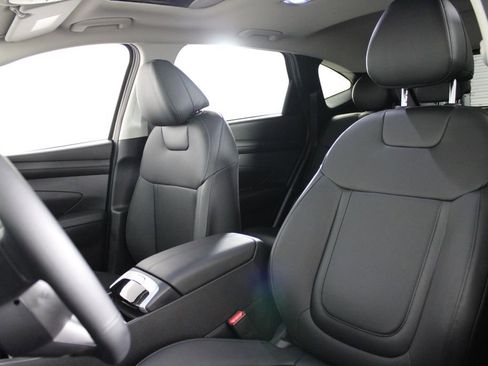 Certified 2025 Hyundai Tucson SEL image 19