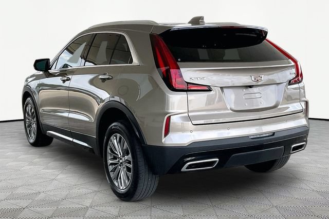 Certified 2024 Cadillac XT4 Premium Luxury FWD image 4