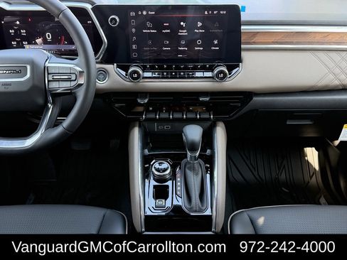 New 2026 GMC Canyon Denali AWD/4WD image 13