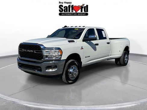 Used 2024 RAM 3500 Big Horn AWD/4WD image 1