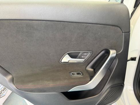 Used 2022 Mercedes-Benz A 220 4MATIC image 18