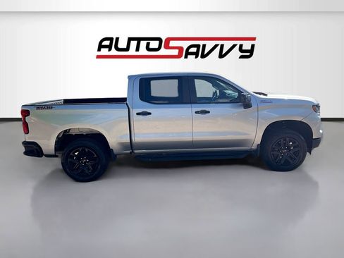Used 2022 Chevrolet Silverado 1500 LT Trail Boss w/ Convenience Package II image 8
