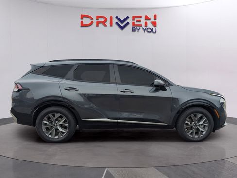 Used 2023 Kia Sportage SX image 6