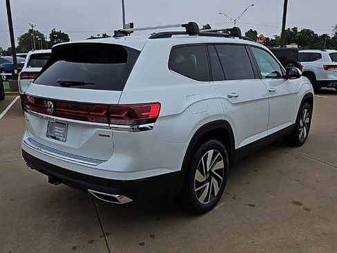 New 2026 Volkswagen Atlas SE image 5