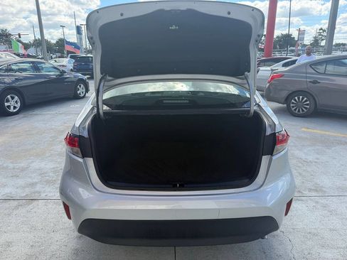Used 2024 Toyota Corolla LE FWD image 6