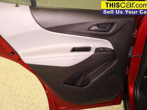Used 2020 Chevrolet Equinox Premier image 34