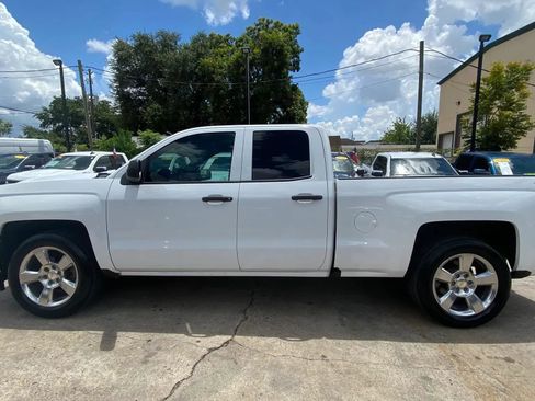 Used 2019 Chevrolet Silverado 1500 W/T w/ WT Convenience Package AWD/4WD image 4