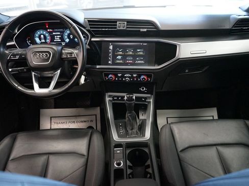 Used 2020 Audi Q3 2.0T Premium AWD/4WD image 38