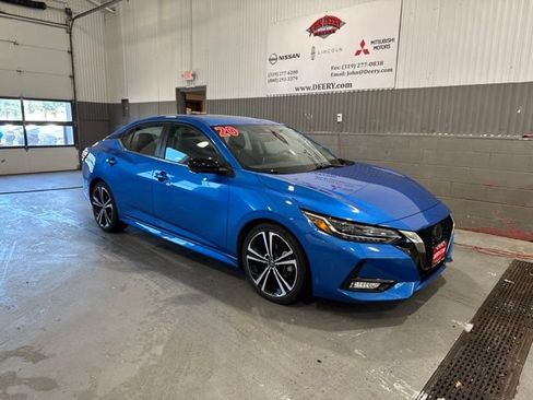 Certified 2020 Nissan Sentra SR w/ Premium Package FWD image 1