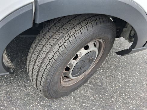 Used 2016 Ford Transit 150 148 Medium Roof RWD image 22