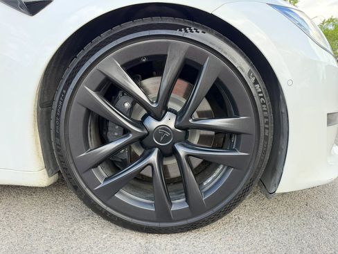 Used 2022 Tesla Model S Standard Range image 10