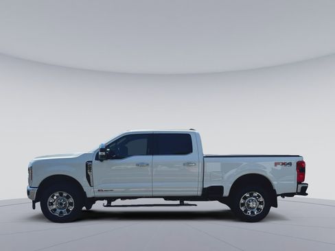 Used 2026 Ford F250 King Ranch w/ Chrome Package AWD/4WD image 8