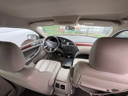Used 2006 Chrysler Pacifica Touring w/ Comfort Convenience Group AWD/4WD image 9