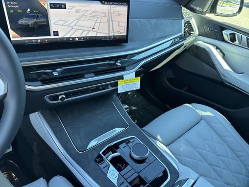 New 2026 BMW X5 sDrive40i image 24