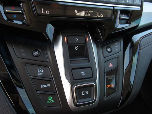 New 2026 Honda Odyssey Touring image 22