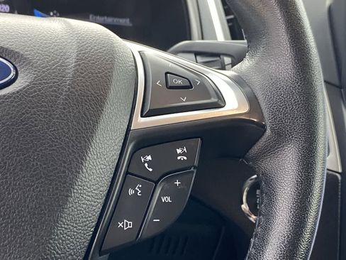 Used 2022 Ford Edge SEL image 22