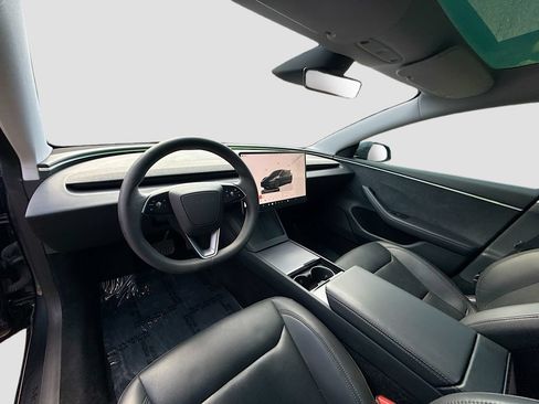 Used 2024 Tesla Model 3 Long Range AWD/4WD image 9