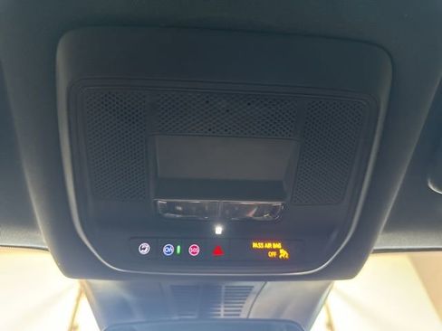 New 2025 Chevrolet Blazer EV LT image 47